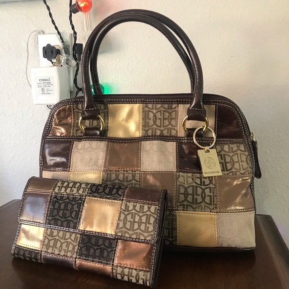 Giani Bernini Handbags - Giani Bernini Genuine Leather Patchwork & Clutch